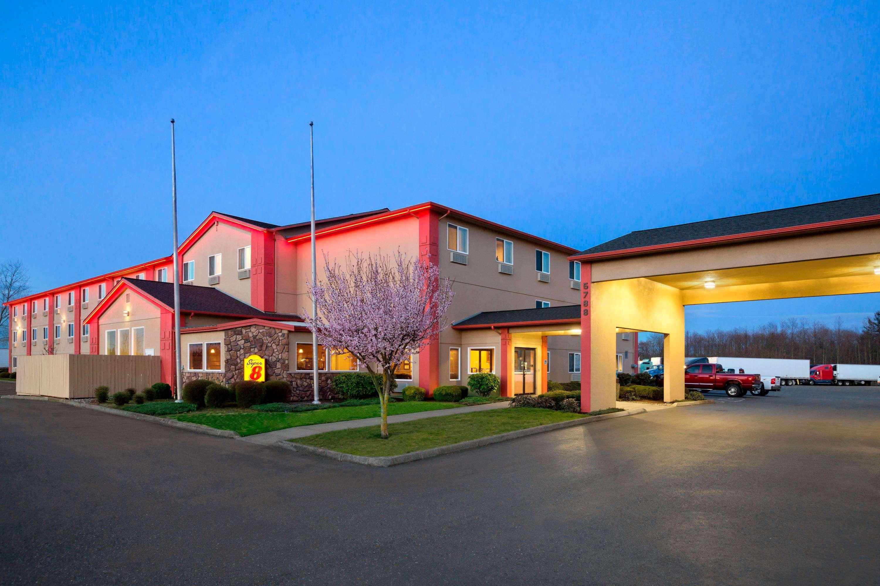 Super 8 By Wyndham Bellingham Airport/Ferndale Hotel Kültér fotó